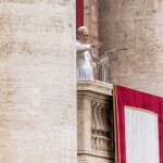 Vatikan: Neuer Papst Leo XIV. mahnt: "Nie wieder Krieg!"