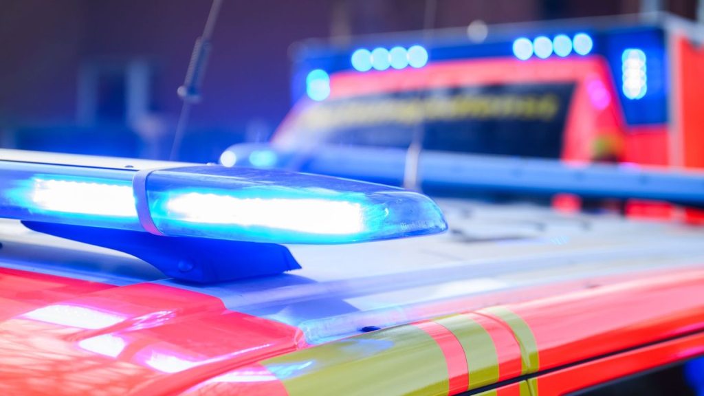 Betriebsunfall: Arbeiter wird zwischen Waggons eingeklemmt und stirbt