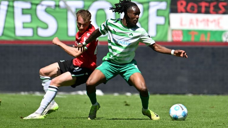 2. Fußball-Bundesliga: Später Ausgleich: Fürth auch nach Trainerwechsel sieglos