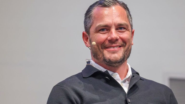 Leipziger schieben Frust: RB-Boss Schäfer kritisiert Team und kündigt Umbruch an