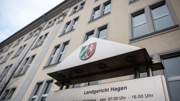 Landgericht Hagen: Lkw-Chaosfahrt mit zahlreichen Verletzten: Prozess beginnt