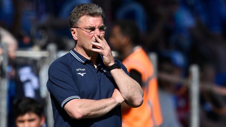 Fußball-Bundesliga: Bochums-Coach Hecking über Kaderplanung: "Wenig Experimente"