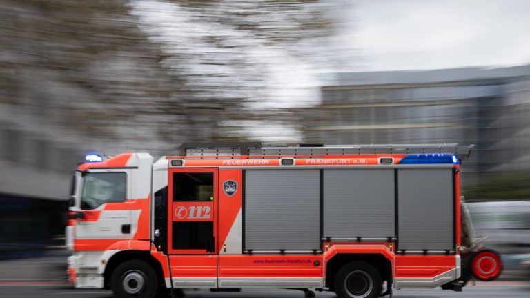 Frankfurt am Main: Brand in Einrichtung für betreutes Wohnen