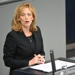 Rechtschreibregeln zum Gendern: Bildungsministerin Prien gegen Gender-Sternchen an Schulen