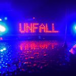 Unfälle: Auto gerät auf Bundesstraße in Gegenverkehr - vier Verletzte