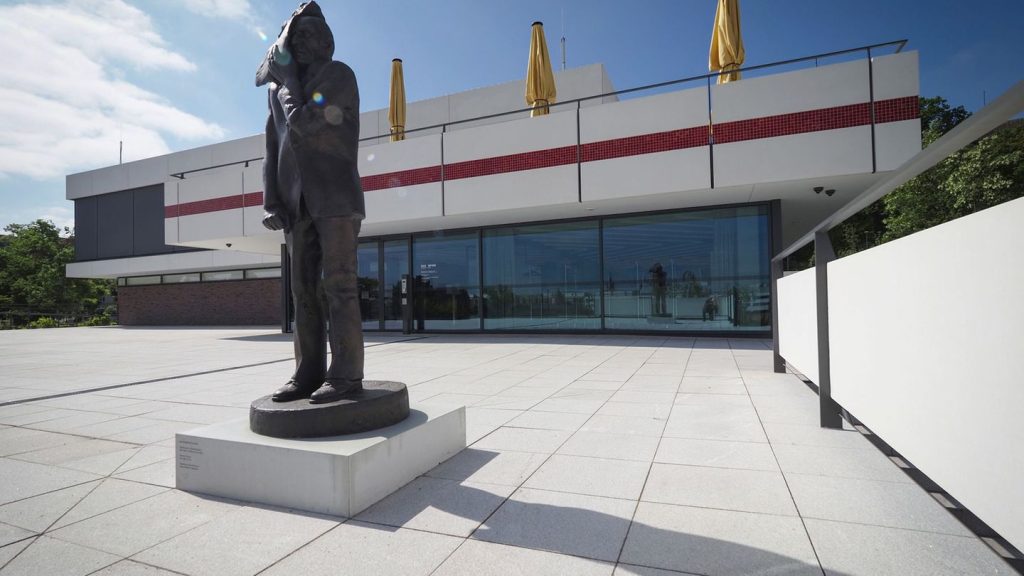 Kunstausstellungen: Minsk-Chefin: Haus soll aktiver Teil des Stadtlebens werden