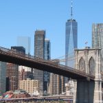 Notfälle: Schiff kollidiert mit berühmter Hängebrücke in New York