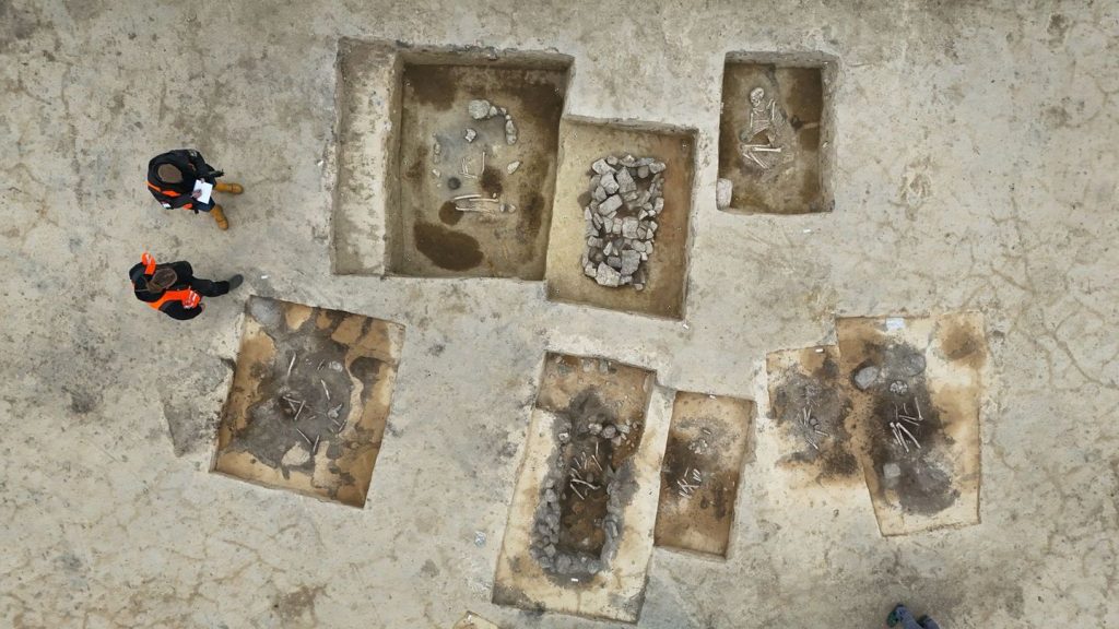 Archäologie: Archäologen entdecken rund 4.000 Jahre alten Friedhof