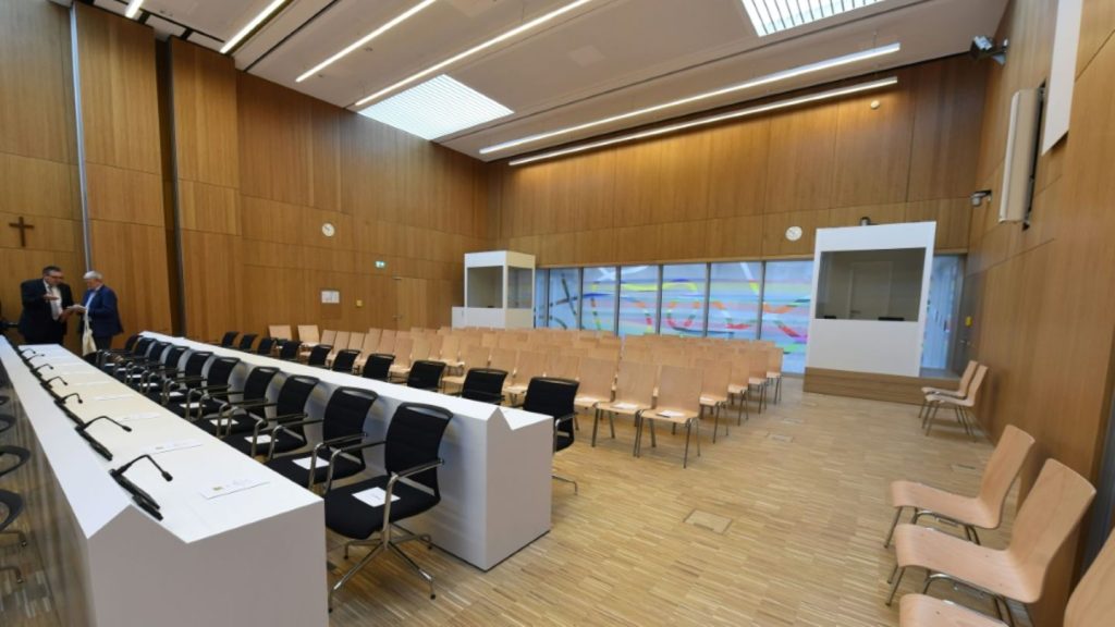 IS-Mitglieder sollen Kinder versklavt haben - Prozess in München begonnen