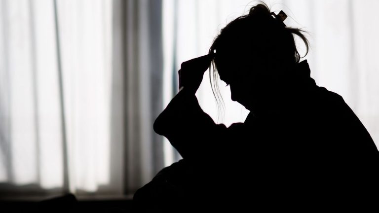 Gesundheit: DAK-Erhebung: Hoher Arbeitsausfall wegen kranker Seele