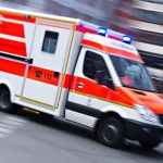 Verkehr: Zweijähriger von E-Bike erfasst – Radfahrer ignoriert Kind