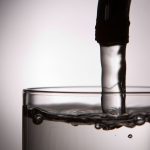 Umwelt: Warum die Ewigkeitschemikalie TFA unser Trinkwasser bedroht