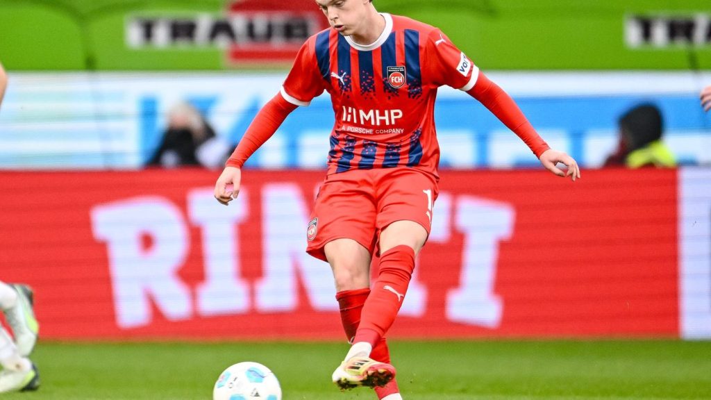 Fußball: Bundesliga-Relegation: Heidenheim empfängt Elversberg