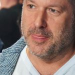 KI-Zukunft: iPhone-Designer soll Technik für ChatGPT-Macher entwickeln