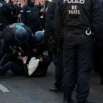 Studie: Diskriminierung in allen Bereichen der Polizeiarbeit möglich