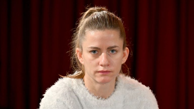 Theater: "Frankenstein" und Gruppensex: Neues Holzinger-Stück