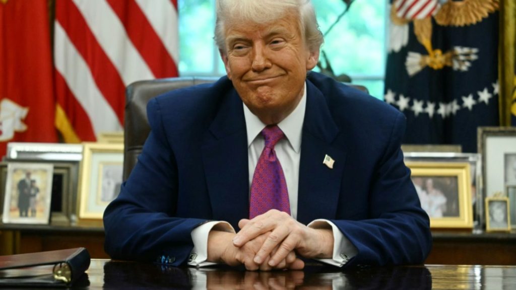 US-Präsident empfängt Hauptinvestoren in seinen Trumpcoin zu Abendessen