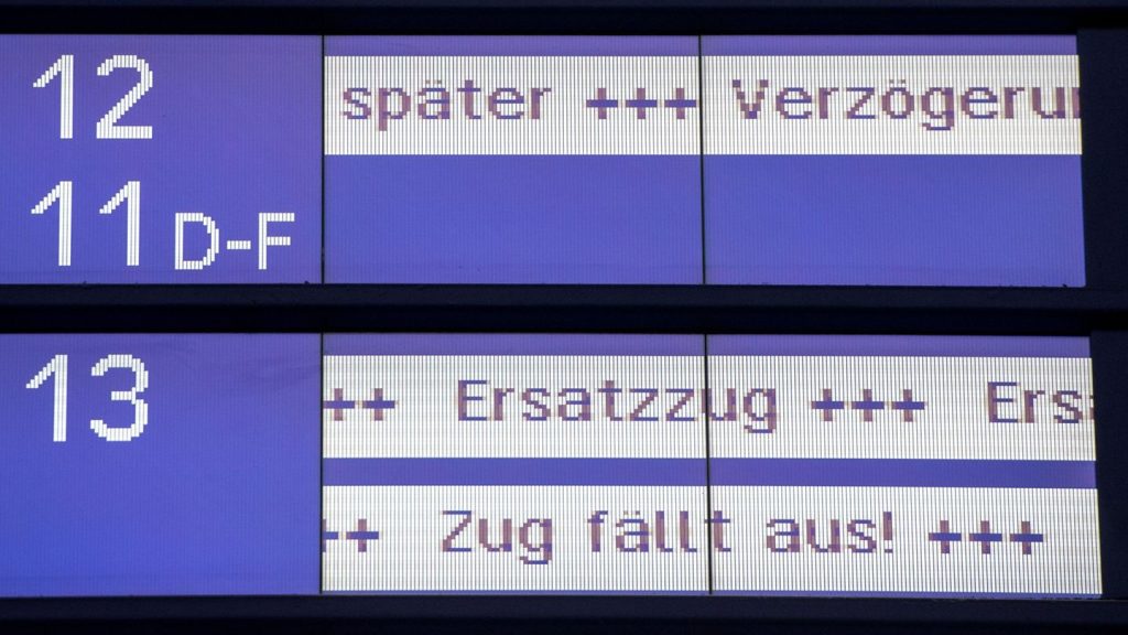 Zug fällt aus: Wegen Zugausfalls zu spät bei der Arbeit - was kann ich tun?