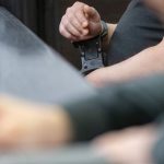 Prozesse: Dutzende Bombendrohungen: Zwei junge Männer vor Gericht