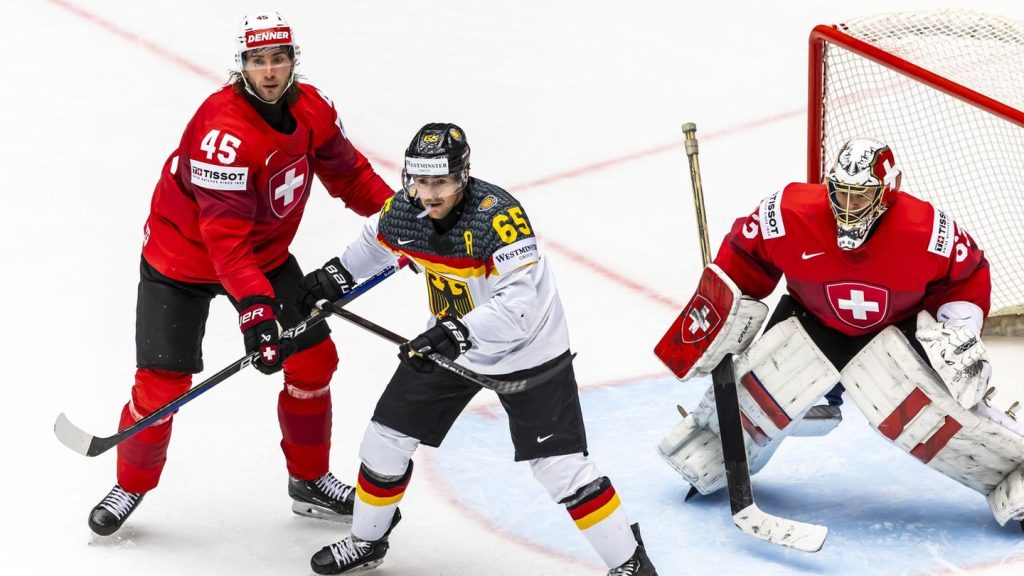 Eishockey-WM: Eishockey-Nationalspieler Michaelis mit Kieferbruch