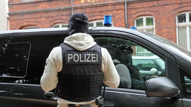 Rechte Terrorzelle?: Expertin für Rechtsextremismus in MV: Jugend früher radikal