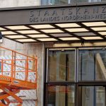 Nach Razzia beim BLB: Ermittler: Wohl keine Bestechung bei Staatskanzlei-Sanierung