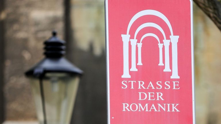 Auszeichnungen: Romanikpreis für engagierte Familie und Vermittlungsprojekt