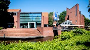 Kunst in Ostfriesland: "Dem Himmel so nah" - Wolken-Ausstellung in Emder Kunsthalle