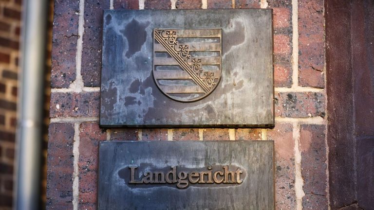 Prozess: Tödliche Messerattacke: Mordprozess gegen 42-Jährigen