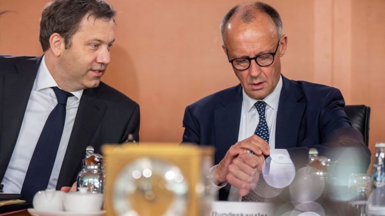 Schwarz-Rot: Koalition will Arbeitsprogramm bis Sommer beschließen