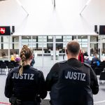 Ex-RAF-Terroristin vor Gericht: Klette-Prozess in Reithalle – "Komplett überdimensioniert"