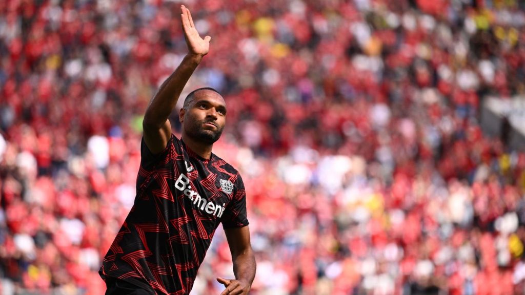 Fußball-Bundesliga: Transfer vor Abschluss: Tah macht Medizincheck bei Bayern