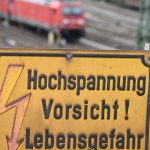 Unfall: 19-Jähriger stirbt durch Stromschlag auf Güterwaggon