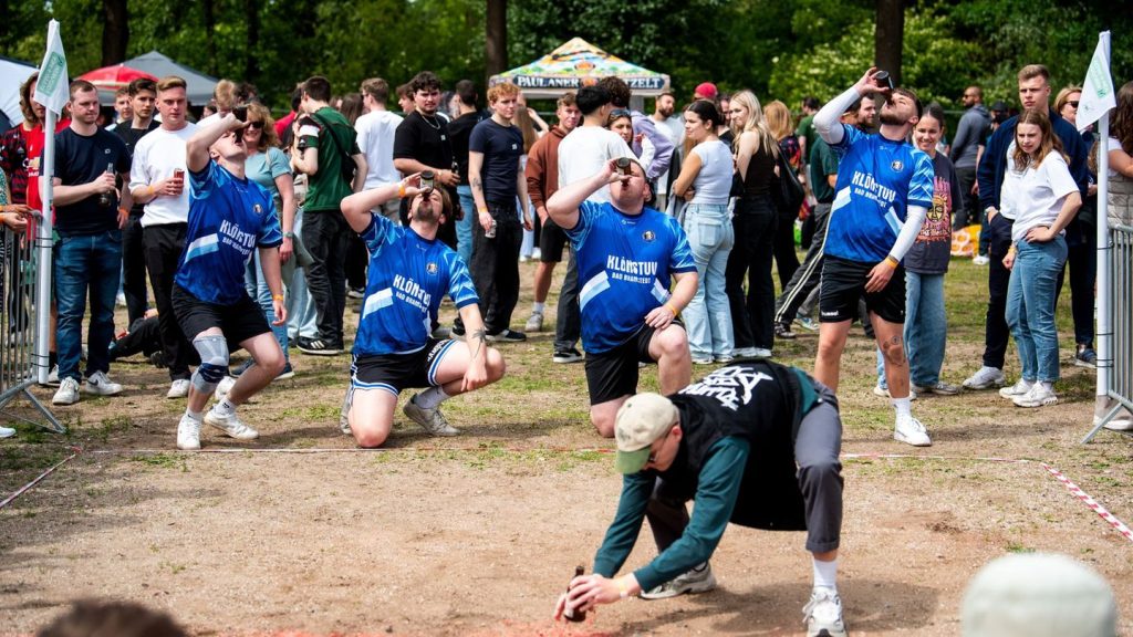 Weltmeisterschaft: Tausende bei Flunkyball-"WM" in Elmshorn