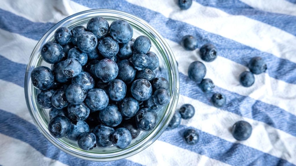Blaues Wunder: Die Heidelbeere, die Kim Kardashian des Obstkorbs