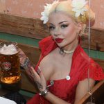 Leute: Alkohol am Steuer - Katja Krasavice beichtet auf Tiktok