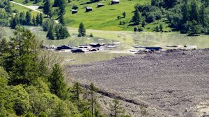 Unglück in Schweizer Alpen: Gestautes Wasser im Lötschental fließt vorerst gefahrlos ab