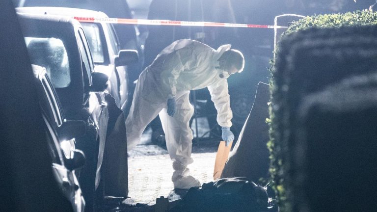 "Aktenzeichen XY": Mann auf offener Straße erschossen – Polizei sucht Zeugen nach Auftragsmord