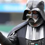Lindau am Bodensee: Reichsbürger in Darth-Vader-Kostüm ruft Polizei auf den Plan