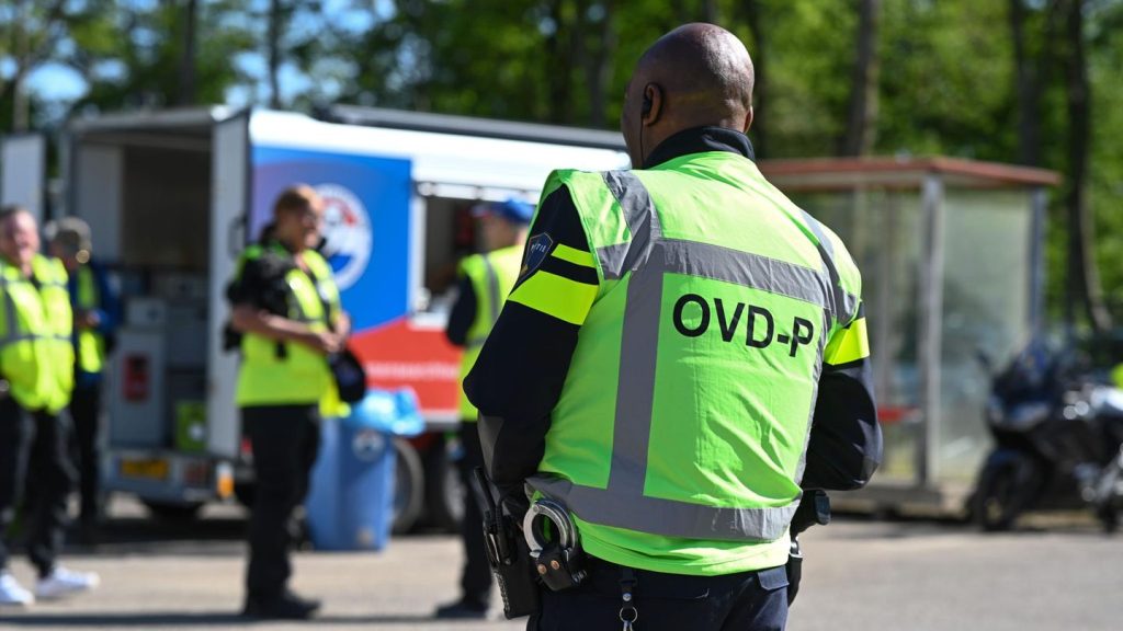 Niederlande: Vermisste Kinder tot in Auto gefunden, wahrscheinlich ertrunken