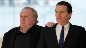 Ärger mit Fotograf: Angeklagt wegen Handgreiflichkeiten: Gérard Depardieu muss erneut vor Gericht