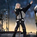 Champions-League-Finale: Fußball-Legende van Basten schimpft über Final-Show mit US-Rockband
