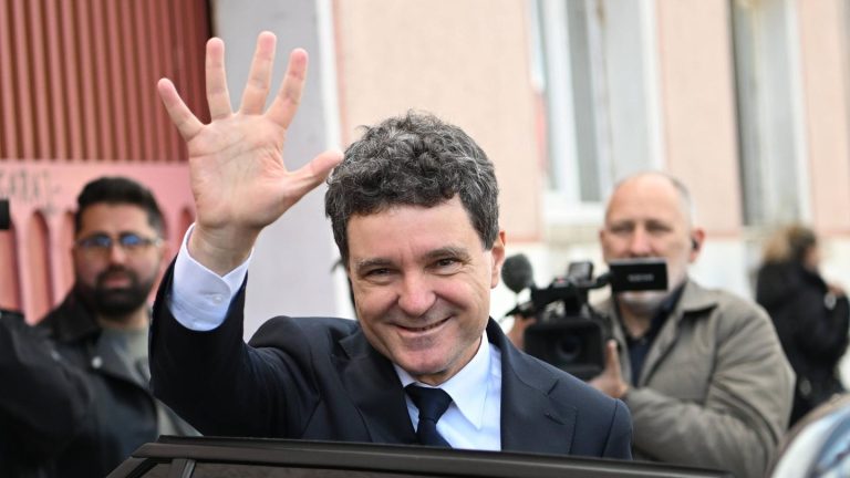 Stichwahl entschieden: Pro-Europäer wird neuer Präsident in Rumänien