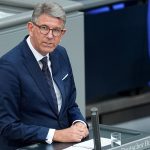 Google und Co. sollen zahlen: Steuervorstoß: Bundesregierung plant Plattformabgabe für Internet-Giganten