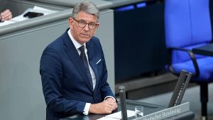 Google und Co. sollen zahlen: Steuervorstoß: Bundesregierung plant Plattformabgabe für Internet-Giganten