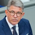 Kultur und Wissenschaft: Weimer fürchtet "globalen Kulturkampf"