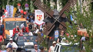 Spargelzeit: Rund 60.000 Besucher bei Beelitzer Spargelfest