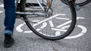 Unfall in Marlow: Radfahrer schwer verletzt - Wie kam es zu dem Unfall?