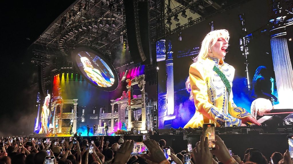 "Gagacabana": Lady Gaga bricht mit Riesenshow in Rio Rekord