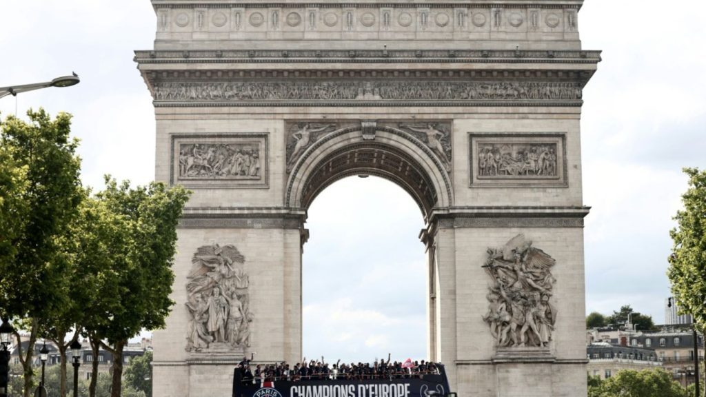 Paris feiert Champions-League-Sieg - Jubel von Ausschreitungen und Todesfällen überschattet